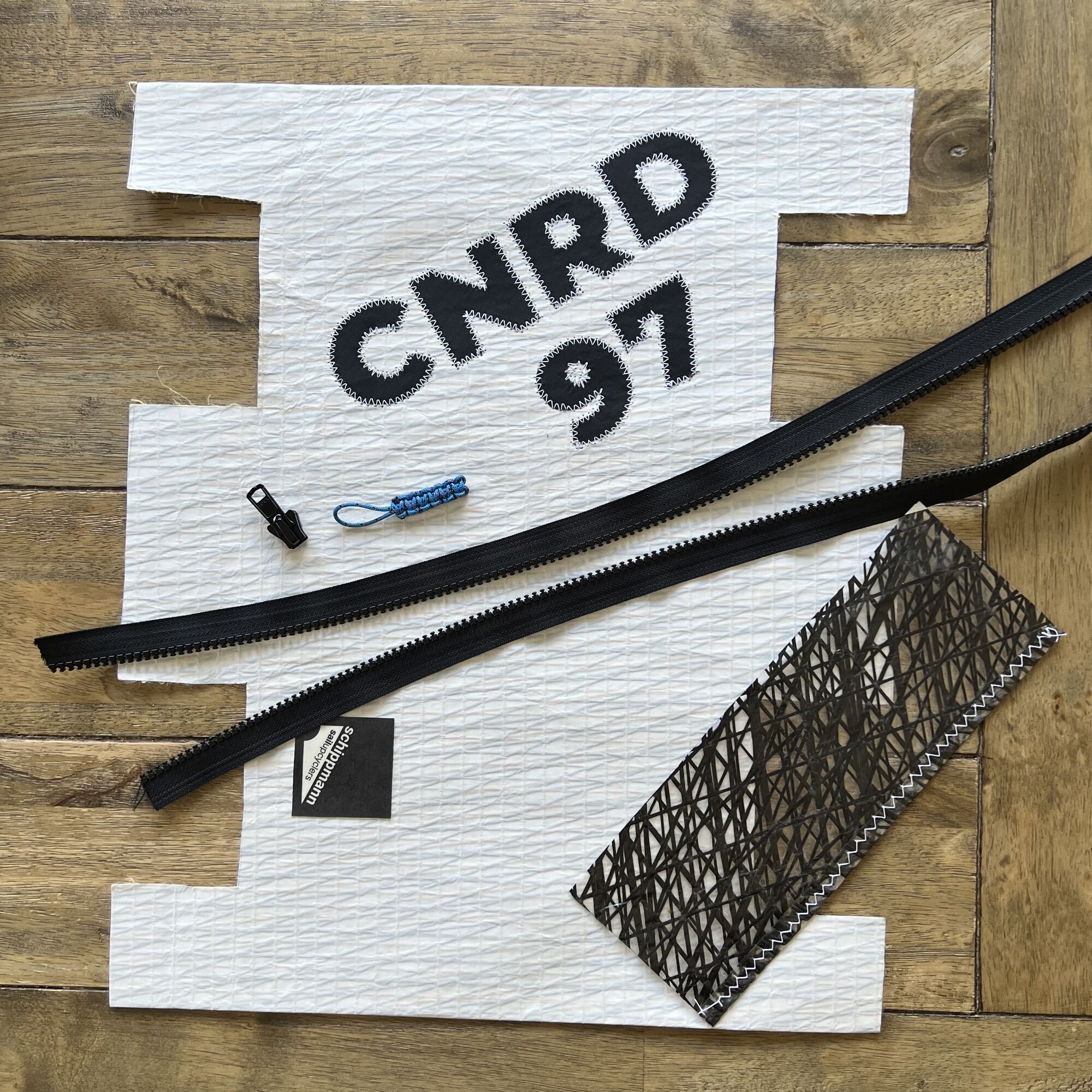 Made by hand — photo 1