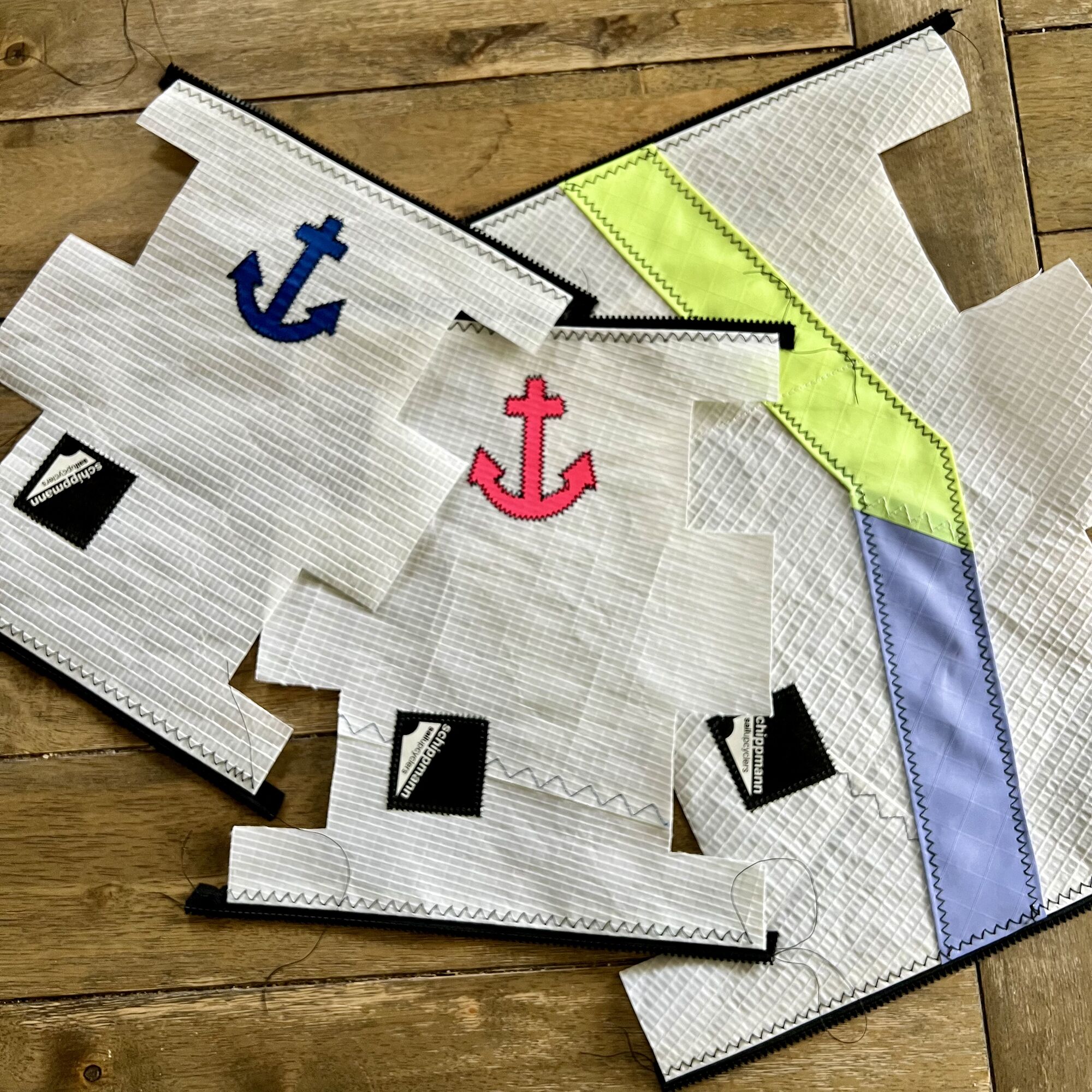 Made by hand — photo 3