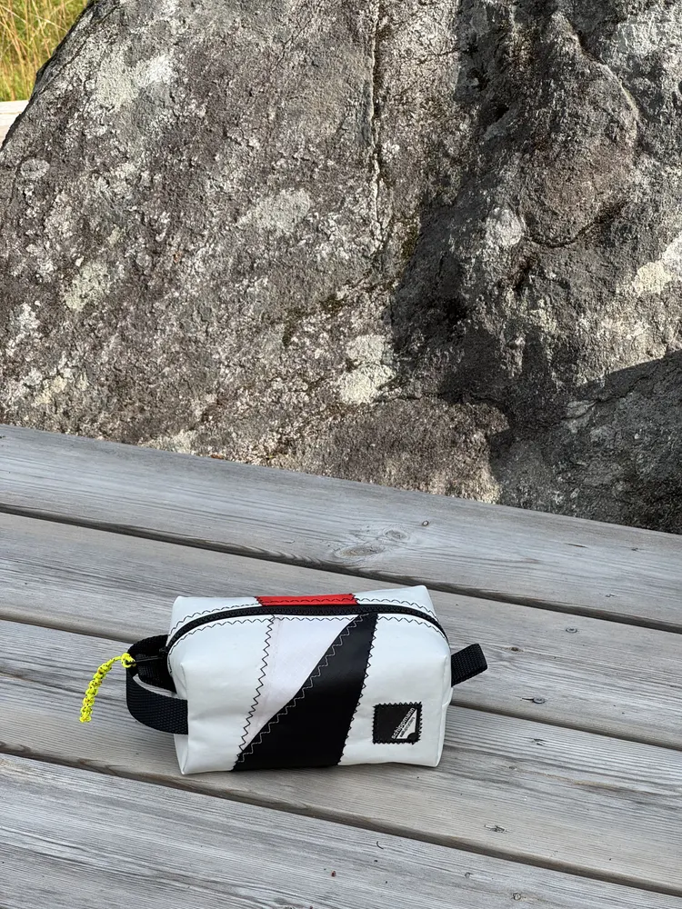 Arholma — Wash bag · Small